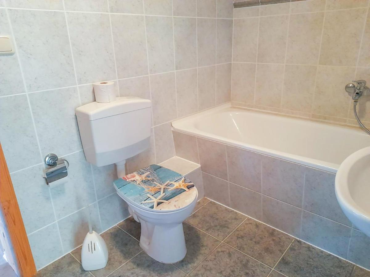 Ferienwohnung Seekiste Born Bagian luar foto